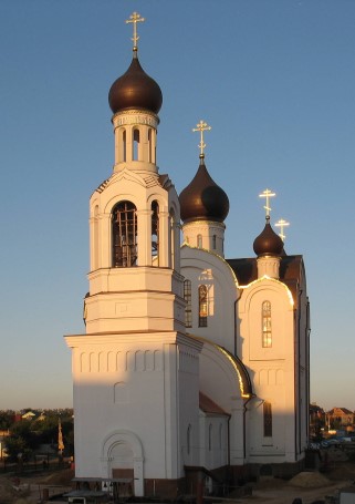 храм